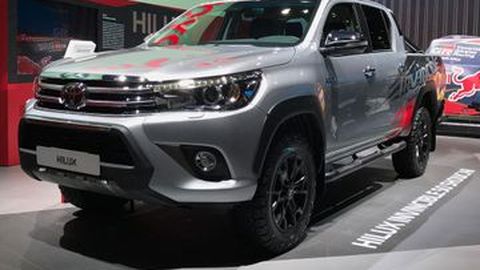 Toyota Hilux Invicible 50 Jadi Andalan Toyota di Frankfurt Motor Show