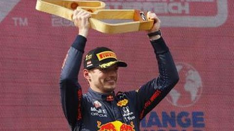 Max Verstappen Dominasi Balapan di Kandang Red Bull Racing