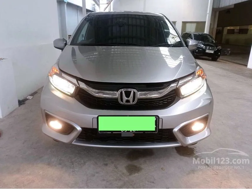 Jual Mobil Honda Brio 2021 E Satya 1.2 di Banten Automatic Hatchback Silver Rp 153.000.000