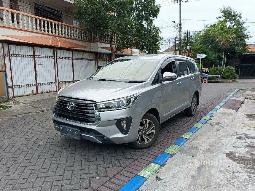 Jual Mobil Toyota Kijang Innova 2021 V 2.4 di Jawa Timur Automatic MPV Silver Rp 395.000.000