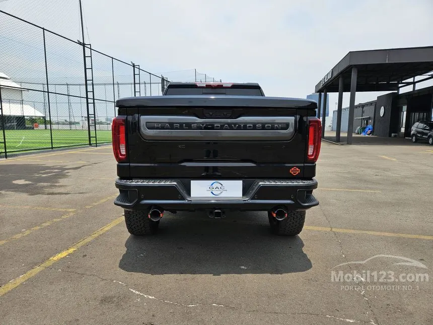 2025 GMC Sierra 1500 V8 Denali Ultimate Dual Cab Pickup