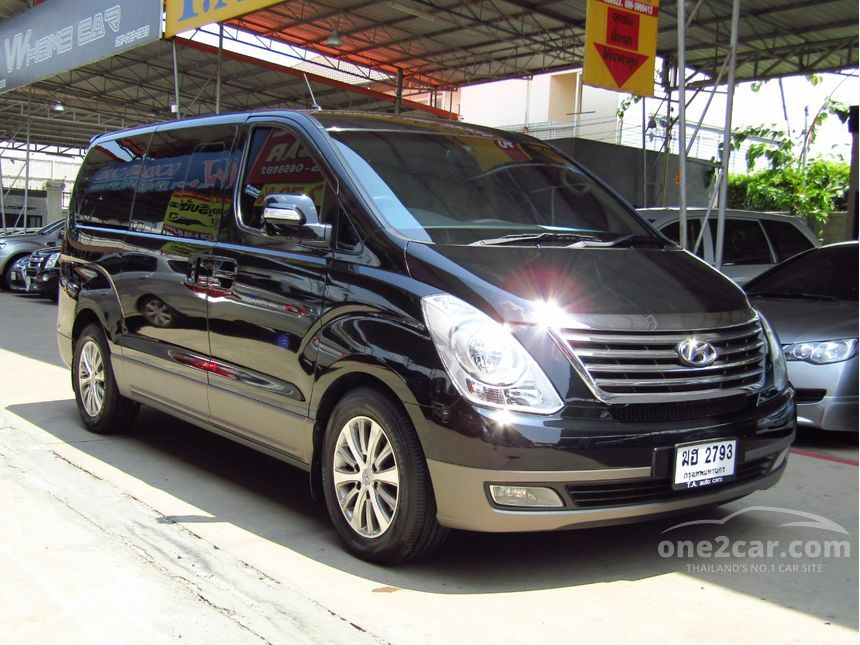 12 Hyundai Grand Starex 2 5 ป 10 16 Vip Wagon At For Sale On One2car