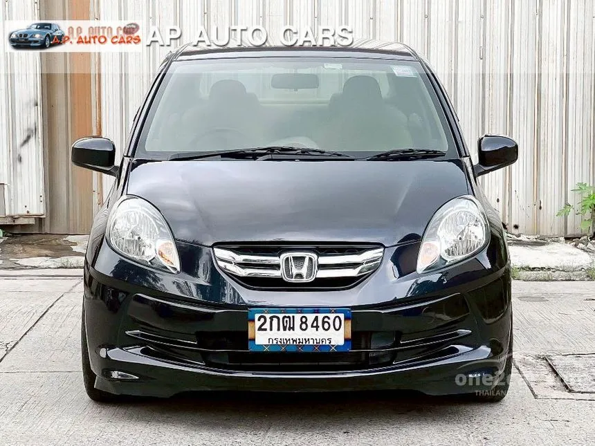 2013 Honda Brio Amaze V Sedan
