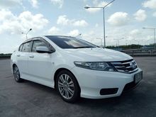 2013 Honda City 1.5 (ปี 08-14) V i-VTEC Sedan AT