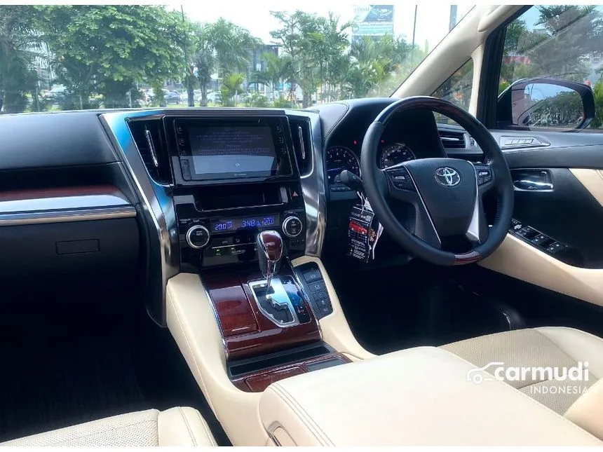 2017 Toyota Alphard G MPV