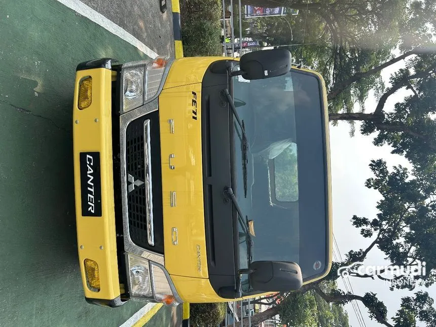Jual Mobil Mitsubishi Canter 2024 FE 71 3.9 di Jawa Barat Manual Trucks Kuning Rp 395.000.000