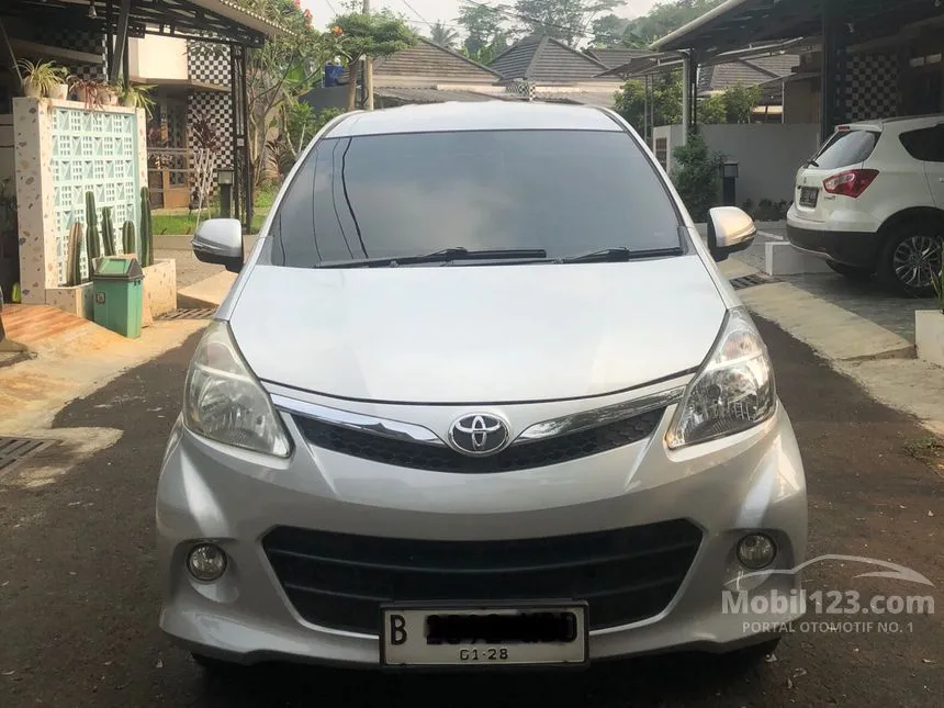 Jual Mobil Toyota Avanza 2012 Veloz 1.5 di Jawa Barat Automatic MPV Silver Rp 113.000.000
