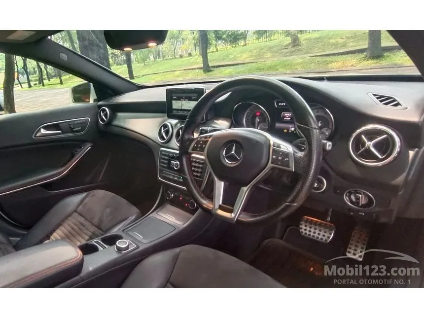 2015 Mercedes-Benz GLA200 AMG SUV