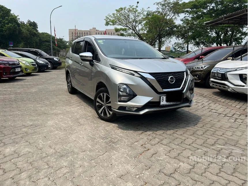 Jual Mobil Nissan Livina 2019 VL 1.5 di Banten Automatic Wagon Silver Rp 164.000.000