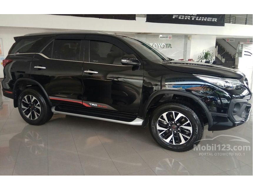 Jual Mobil Toyota Fortuner 2017 VRZ 2.4 di DKI Jakarta 