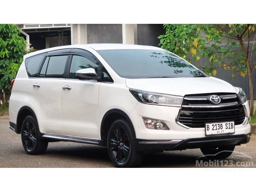 Jual Mobil Toyota Innova Venturer 2019 2.4 di DKI Jakarta Automatic Wagon Putih Rp 375.000.000