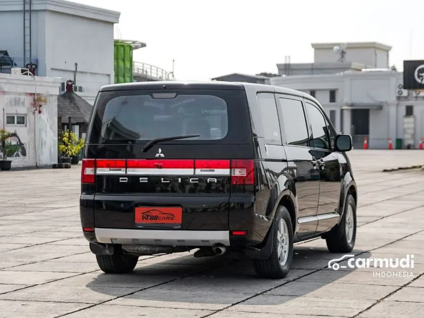 2015 Mitsubishi Delica D5 MPV