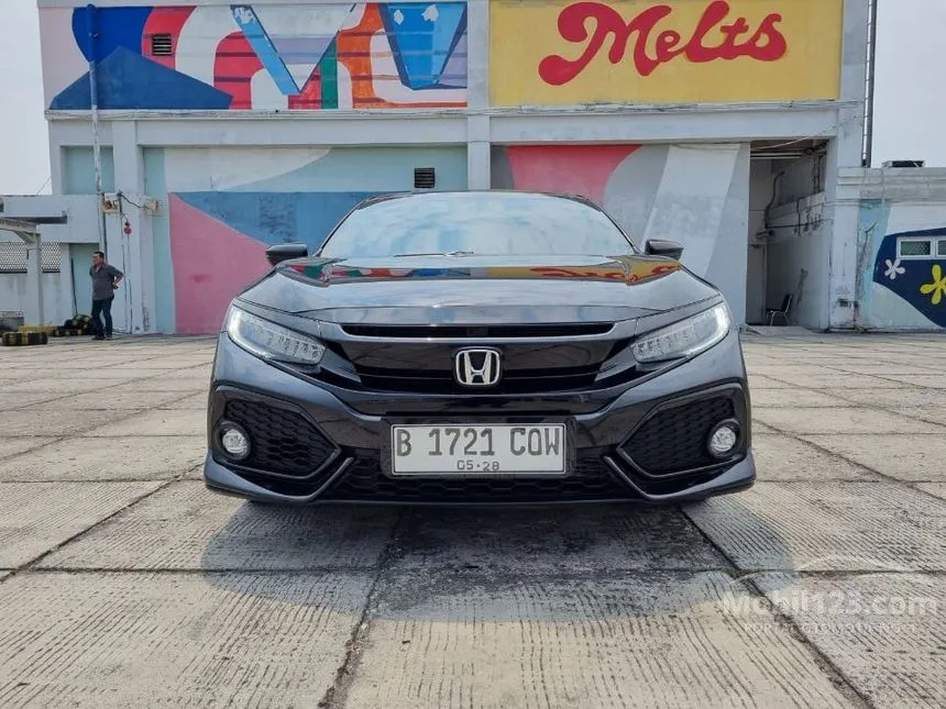 Jual Mobil Honda Civic 2018 E 1.5 di DKI Jakarta Automatic Hatchback Hitam Rp 325.000.000