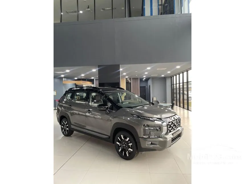 2026 Mitsubishi Xpander Cross Premium (Green Bronze Metallic Two Tone) MPV