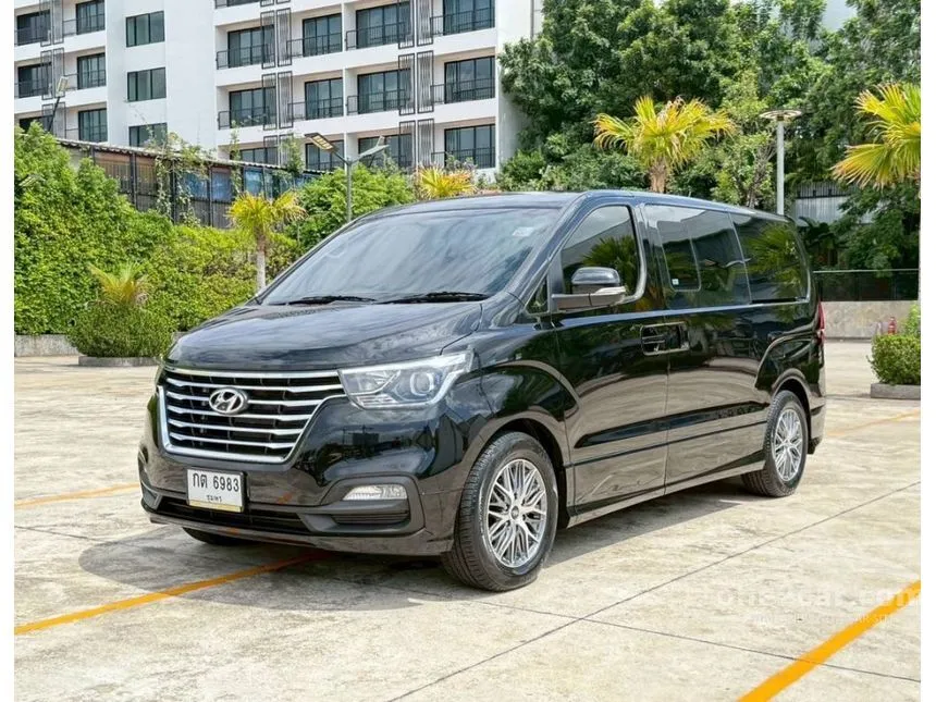 2019 Hyundai GRAND STAREX VIP Wagon