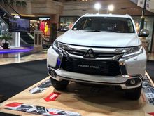 Mitsubishi Pajero Sport 2,4 Dakar Ultimate SUV 2019