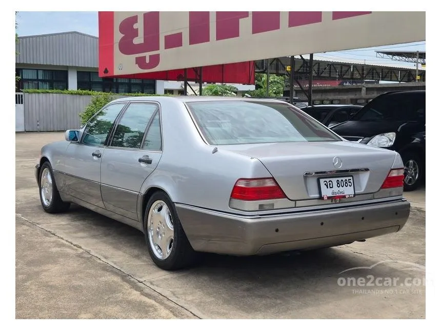 1993 Mercedes-Benz 300SEL Sedan