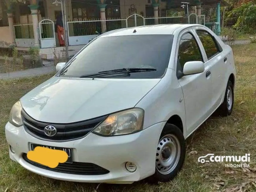 2013 Toyota Etios Sedan