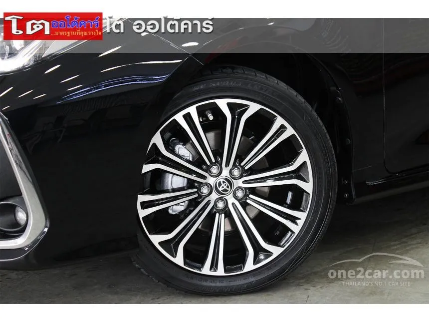 2020 Toyota Corolla Altis Hybrid High Sedan