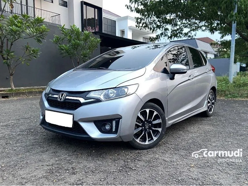Jual Mobil Honda Jazz 2017 RS 1.5 di DKI Jakarta Automatic Hatchback Silver Rp 210.000.000
