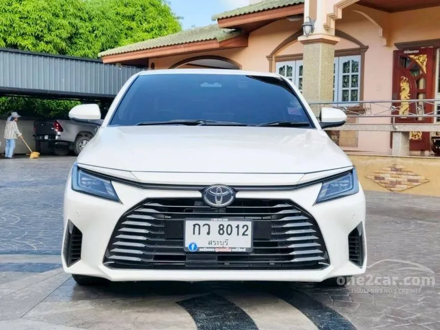 2022 Toyota Yaris Ativ Smart Sedan