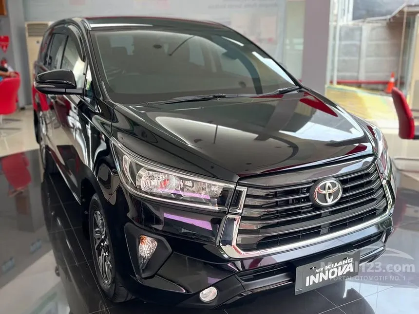 Jual Mobil Toyota Kijang Innova 2025 G 2.4 di Jawa Barat Automatic MPV Hitam Rp 418.000.000