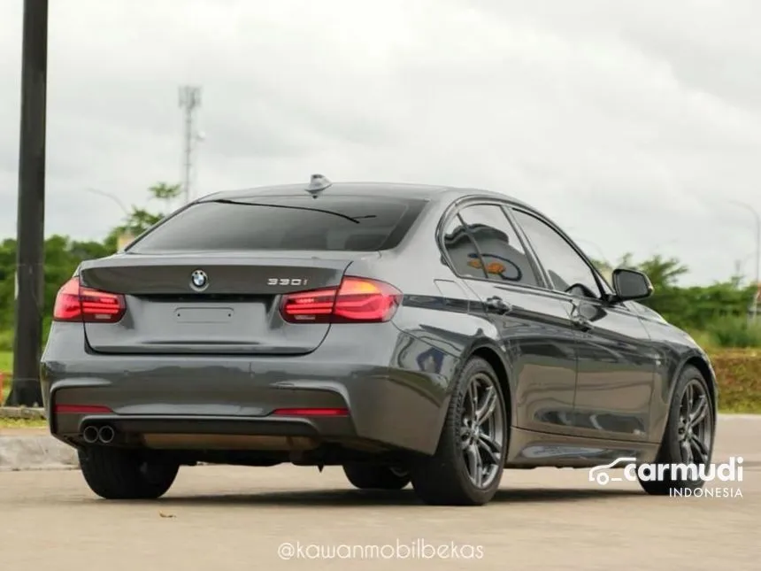 2020 BMW 330i M Sport Sedan