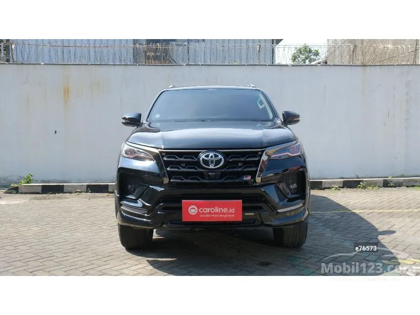 2023 Toyota Fortuner GR Sport 4X2 SUV