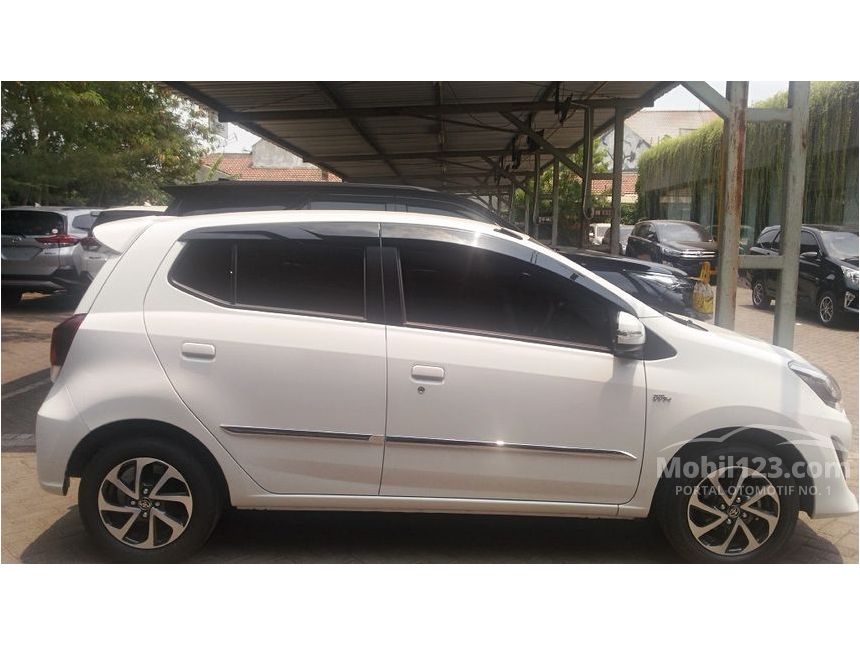 Jual Mobil Toyota Agya 2019 G 1.2 di Jawa Timur Manual 