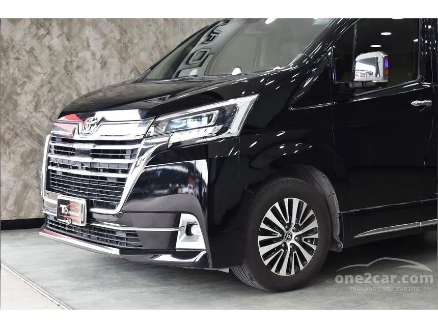 2020 Toyota Majesty Grande Van