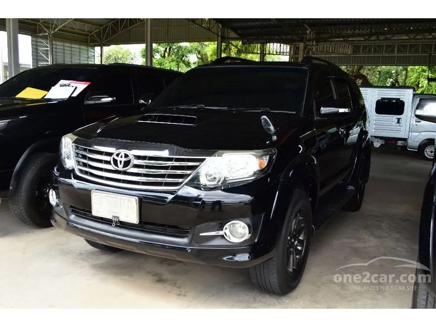 2015 Toyota Fortuner V SUV