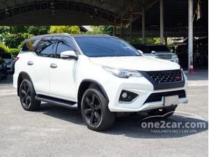 2017 Toyota FORTUNER 2.8 TRD Sportivo (Blacktop) SUV