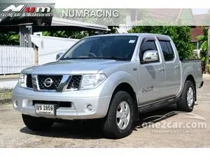 2010 Nissan Frontier Navara 2.5 LE Double Cab Pickup