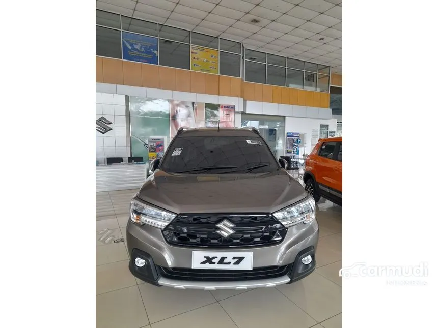 Jual Mobil Suzuki XL7 2024 ZETA 1.5 di Banten Automatic Wagon Silver Rp 201.800.000