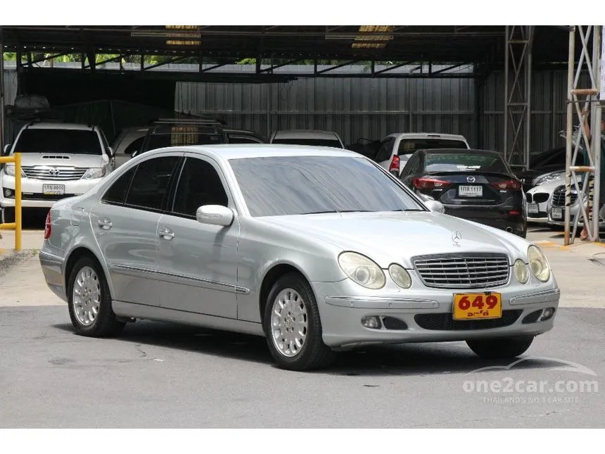 2007 Mercedes-Benz E200 Kompressor Elegance Sedan