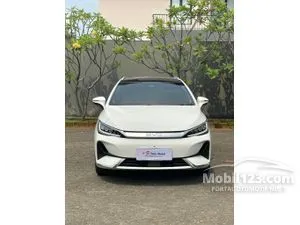 2024 BYD M6 Standard 7 Seater MPV