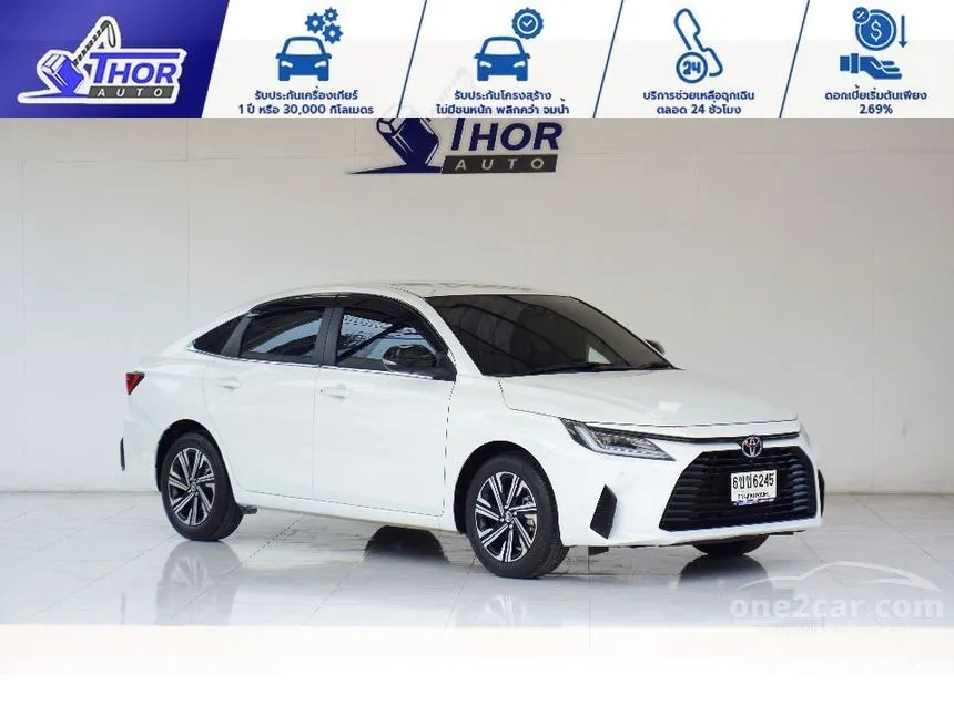 2023 Toyota Yaris Ativ Premium Luxury Sedan