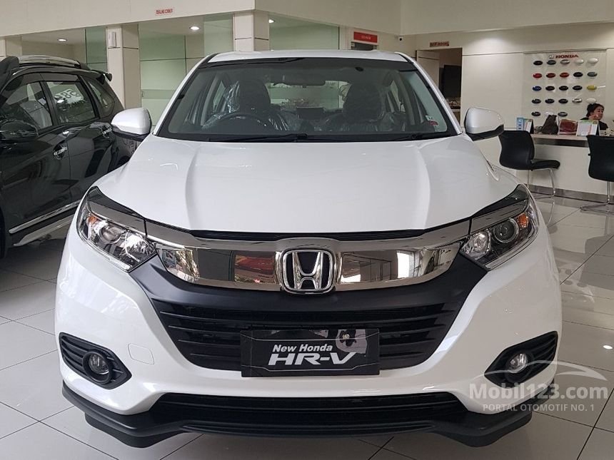 Jual Mobil Honda HR V 2021  E 1 5 di DKI Jakarta Automatic 