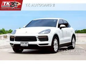 2020 Porsche CAYENNE 3.0 E-Hybrid SUV