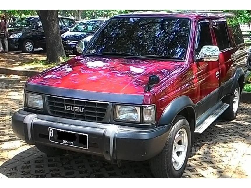 Unduh Gambar Mobil  Isuzu  Panther  1997