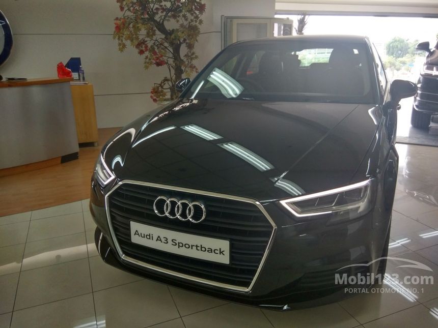 Jual Mobil  Audi  A3 2019 TFSI 1 2 di DKI Jakarta Automatic 