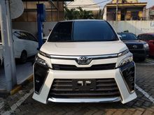 2018 Toyota Voxy 2.0 R80 Wagon