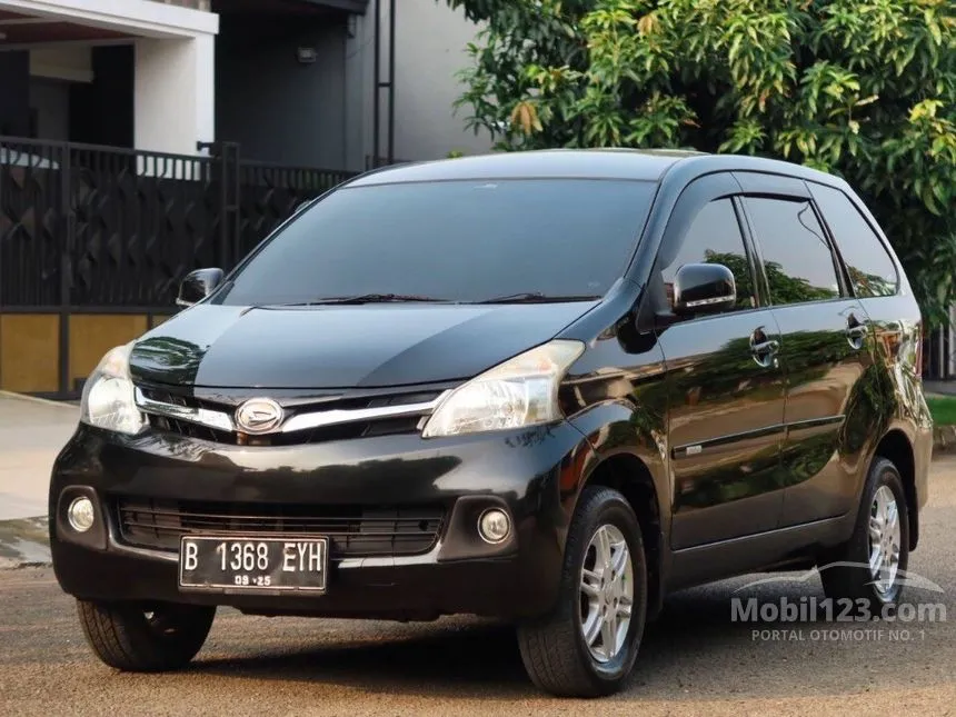 Jual Mobil Daihatsu Xenia 2014 R DLX 1.3 di Jawa Barat Automatic MPV Hitam Rp 107.000.000
