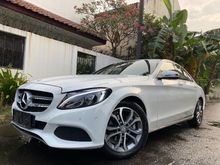2016 Mercedes-Benz C200 2.0 Avantgarde Sedan AVG White On Black Harga Miring TDP 150 JT Hub Sandy C 200 CLA200