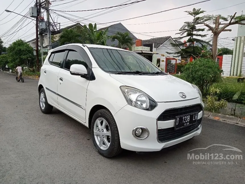 Jual Mobil Daihatsu Ayla 2015 X 1.0 di Jawa Barat Automatic Hatchback Putih Rp 80.000.000