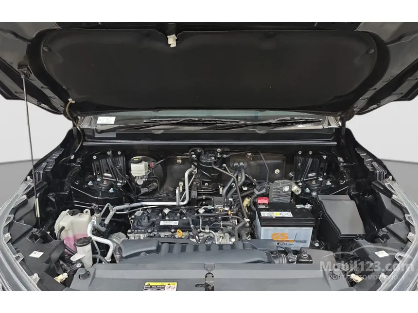 2022 Toyota Kijang Innova Zenix V (Non Premium Color) MPV