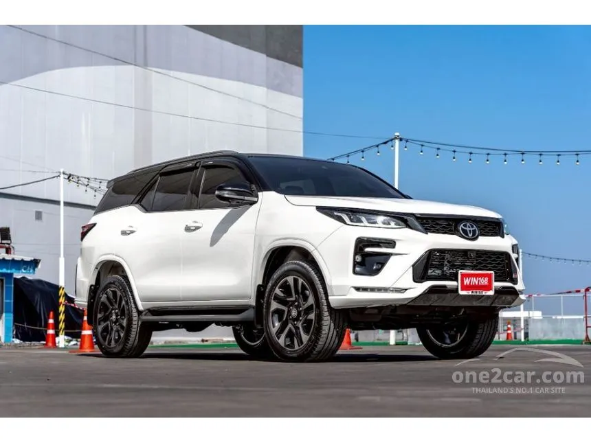 2022 Toyota FORTUNER GR Sport SUV
