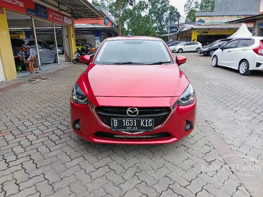 Jual Mobil Mazda 2 2015 R 1.5 di Banten Automatic Hatchback Merah Rp 150.000.000