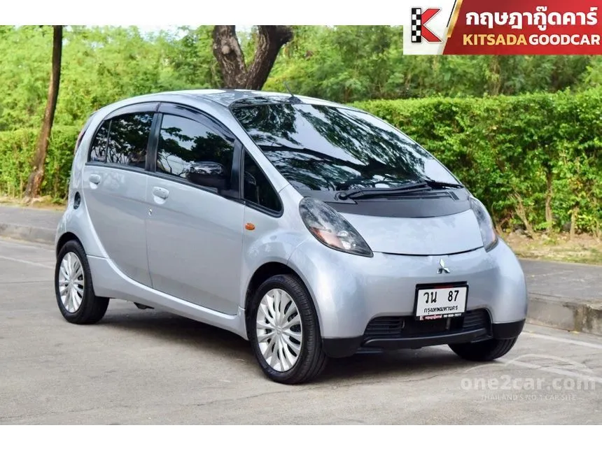 2011 Mitsubishi i Hatchback