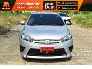 2014 Toyota YARIS 1.2 E Hatchback